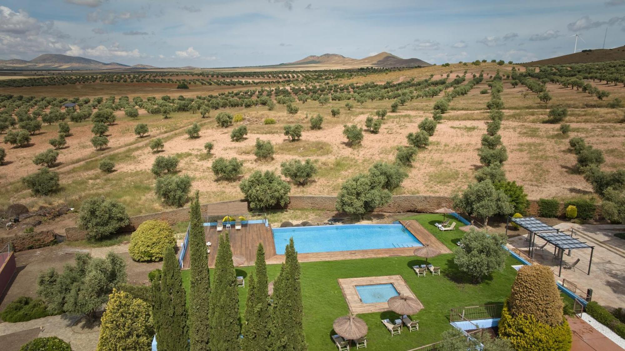 Hotel Spa Villa Nazules Chueca Eksteriør bilde
