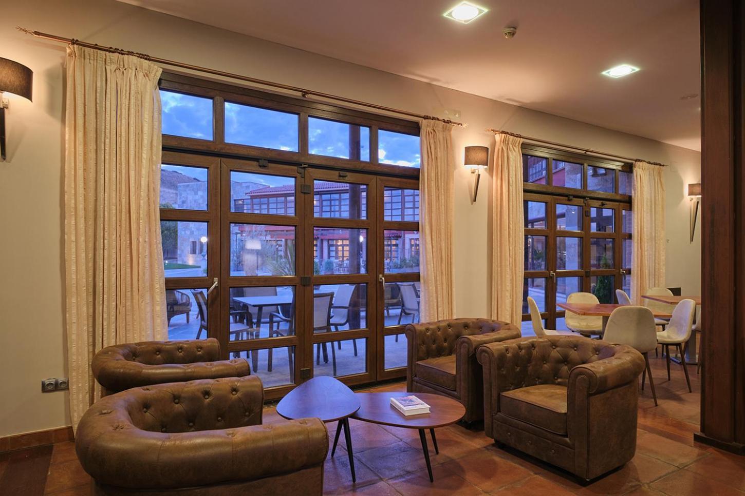Hotel Spa Villa Nazules Chueca Eksteriør bilde